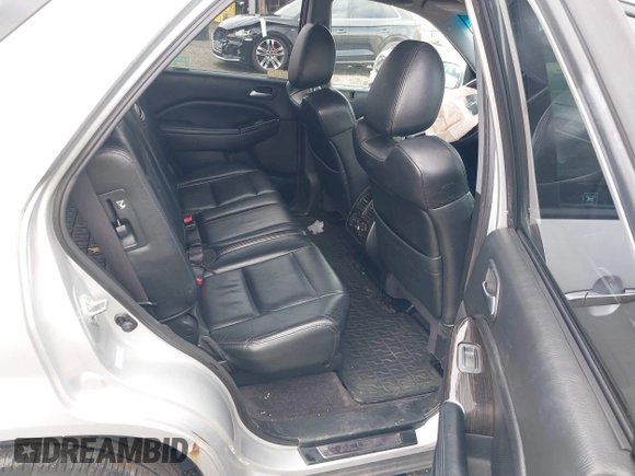 2006 Acura MDX Touring RES w/Navi with VIN 2HNYD18926H511319, listed as a IAAI auction lot 41802256 with 216,637 mi miles. Bid and sale history available at carsss.com. Image 8.