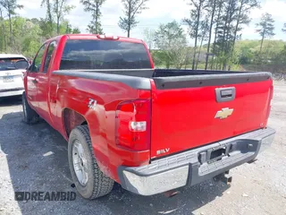2007 Chevrolet Silverado 1500 1LT with VIN 2GCEK19JX71609175, listed as a IAAI auction lot 41930665 with 163,202 mi miles and . Bid and sale history available at DreamBid. Image 3.