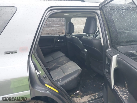 2017 Toyota 4Runner SR5 with VIN JTEBU5JR3H5421146, listed as a IAAI auction lot 41638609 with 101,535 mi miles. Bid and sale history available at carsss.com. Image 8.