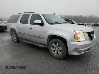 2013 GMC Yukon XL SLT with VIN 1GKS2KE70DR337150, listed as a Copart auction lot 84337864 with 250,321 mi miles and Clean Title. Bid and sale history available at carsss.com. Image 4.