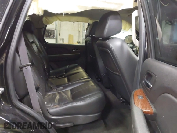 2007 GMC Yukon SLT with VIN 1GKFK13057R417047, listed as a IAAI auction lot 42061633 with 183,130 mi miles and . Bid and sale history available at DreamBid. Image 8.