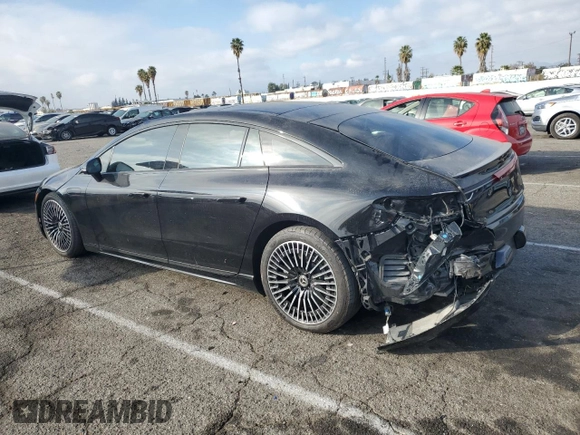 2022 Mercedes-Benz EQS 450+ z VIN W1KCG2DB1NA017946, wystawiony jako Copart lot #86370434 z przebiegiem 24 655 mil mil oraz Szkoda całkowita • Salvage title. Historia ofert i sprzedaży dostępna na DreamBid. Obrazek 2.