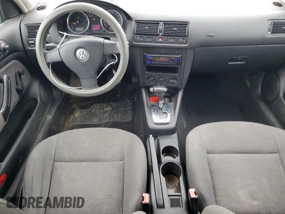 2009 Volkswagen Golf с VIN 9BWEL21J194007292, выставлен на аукционе Copart как лот 64439394 с пробегом 303 593 миль миль и На запчасти • Non repairable. История ставок и продаж доступна на DreamBid. Изображение 8.