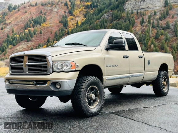 2005 Dodge Ram 2500 SLT with VIN 3D7KS28C75G782335, listed as a Copart auction lot 80124264 with 275,117 mi miles and Salvage Title. Bid and sale history available at carsss.com. Image 2.