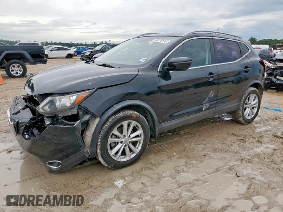 2017 Nissan Rogue SV z VIN JN1BJ1CP0HW008308, wystawiony jako Copart lot #58778515 z przebiegiem 80 075 mil mil oraz Szkoda całkowita • Salvage title. Historia ofert i sprzedaży dostępna na DreamBid. Obrazek 1.