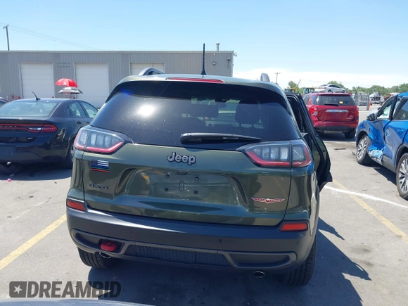 2021 Jeep Cherokee Trailhawk с VIN 1C4PJMBX9MD142777, выставлен на аукционе IAAI как лот 42363454 с пробегом 47 004 миль миль и . История ставок и продаж доступна на DreamBid. Изображение 16.