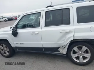 2014 Jeep Patriot Limited with VIN 1C4NJPCB2ED694389, listed as a IAAI auction lot 42028445 with 128,343 mi miles and . Bid and sale history available at DreamBid. Image 13.