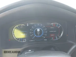 2017 Cadillac Escalade z VIN 1GYS3AKJ4HR338806, wystawiony jako IAAI lot #41941193 z przebiegiem 119 865 mil mil oraz . Historia ofert i sprzedaży dostępna na DreamBid. Obrazek 7.