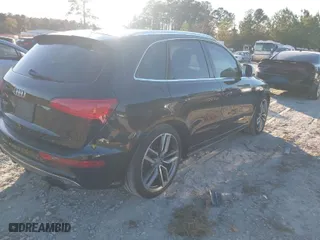 2014 Audi SQ5 Prestige with VIN WA1VGAFP6EA100952, listed as a IAAI auction lot 41006756 with 122,366 mi miles. Bid and sale history available at carsss.com. Image 4.