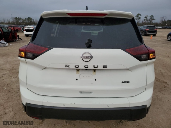 2024 Nissan Rogue S with VIN 5N1BT3AB7RC729279, listed as a Copart auction lot 47633905 with 19,443 mi miles and Salvage Title. Bid and sale history available at carsss.com. Image 6.