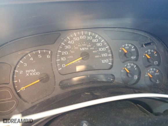 2004 Chevrolet Silverado 1500 Crew Cab LS with VIN 2GCEK13T541390454, listed as a Copart auction lot 81348384 with 0 mi miles and Salvage Title. Bid and sale history available at carsss.com. Image 9.