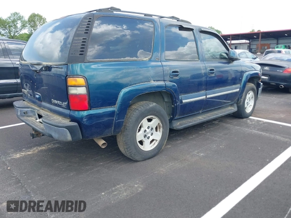 2004 Chevrolet Tahoe LS with VIN 1GNEK13Z64R283822, listed as a IAAI auction lot 42149381 with 240,624 mi miles. Bid and sale history available at carsss.com. Image 4.