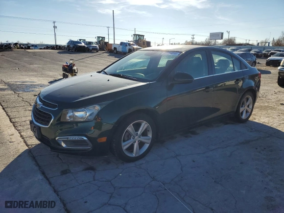 2015 Chevrolet Cruze LT with VIN 1G1PE5SB9F7131528, listed as a Copart auction lot 84684014 with 92,130 mi miles and Clean Title. Bid and sale history available at carsss.com. Image 1.