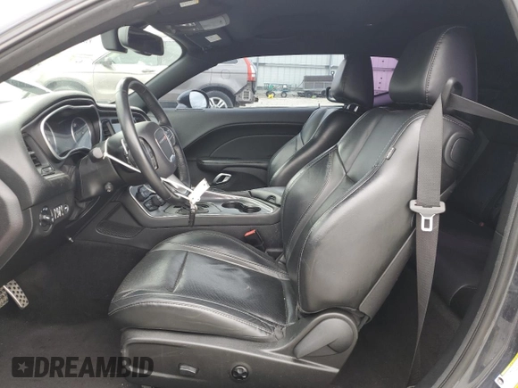 2016 Dodge Challenger R/T Plus с VIN 2C3CDZBTXGH256122, выставлен на аукционе Copart как лот 53242005 с пробегом 73 355 миль миль и Списание • Salvage title. История ставок и продаж доступна на DreamBid. Изображение 7.