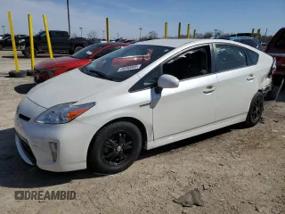 2015 Toyota Prius Four with VIN JTDKN3DU4F0460084, listed as a Copart auction lot 49380005 with 135,505 mi miles and Clean Title. Bid and sale history available at DreamBid. Image 1.
