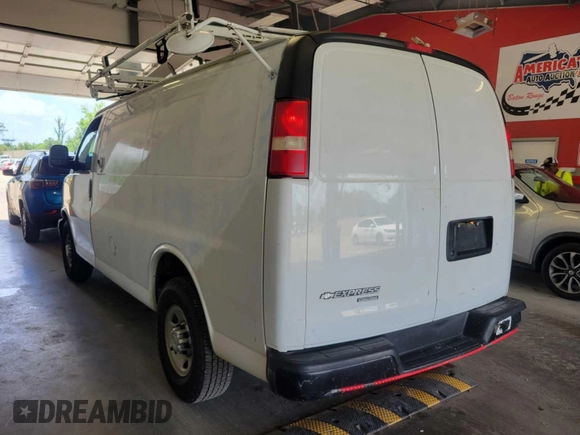 2013 Chevrolet Express Cargo with VIN 1GCWGFCA5D1141272, listed as a IAAI auction lot 42596142 with 262,421 mi miles and . Bid and sale history available at DreamBid. Image 20.