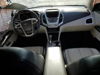 2017 GMC Terrain Denali z VIN 2GKALREK7H6269971, wystawiony jako Copart lot #76743764 z przebiegiem 117 088 mil mil oraz Szkoda całkowita • Salvage title. Historia ofert i sprzedaży dostępna na DreamBid. Obrazek 8.