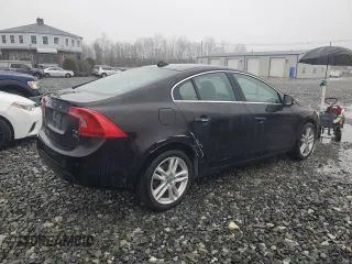 2011 Volvo S60 z VIN YV1902FH6B2018343, wystawiony jako Copart lot #51508105 z przebiegiem 123 325 mil mil oraz Czysty tytuł • Clean title. Historia ofert i sprzedaży dostępna na DreamBid. Obrazek 3.