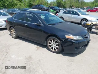 2006 Acura TSX with VIN JH4CL96866C024685, listed as a IAAI auction lot 42143321 with 230,703 mi miles. Bid and sale history available at carsss.com. Image 1.