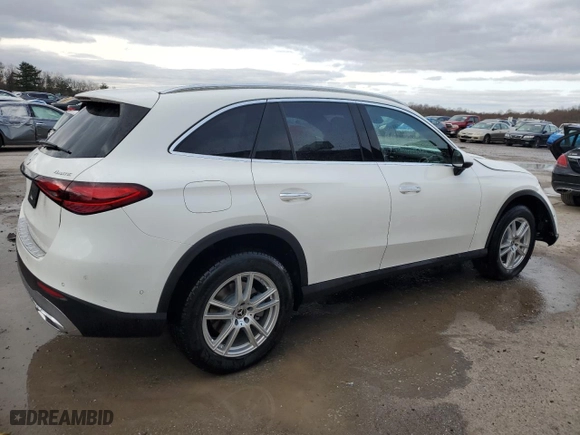 2025 Mercedes-Benz GLC with VIN W1NKM4HB7SF266618, listed as a Copart auction lot 85518554 with 1,796 mi miles and Salvage Title. Bid and sale history available at carsss.com. Image 3.