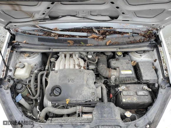 2008 Kia Rondo EX with VIN KNAFG526987177618, listed as a Copart auction lot 86990674 with 129,712 mi miles and Clean Title. Bid and sale history available at carsss.com. Image 12.
