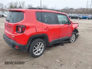 2020 Jeep Renegade Latitude with VIN ZACNJBBB7LPL97764, listed as a IAAI auction lot 41285169 with 46,029 mi miles. Bid and sale history available at carsss.com. Image 4.