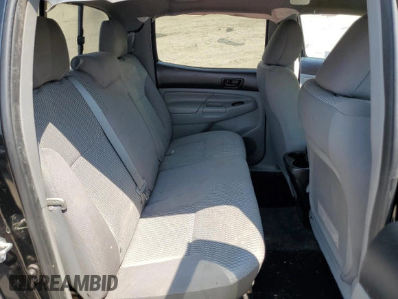 2015 Toyota Tacoma with VIN 3TMMU4FN3FM087088, listed as a Copart auction lot 63814334 with 161,947 mi miles and Salvage Title. Bid and sale history available at carsss.com. Image 10.