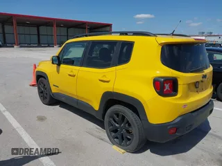 2017 Jeep Renegade Latitude с VIN ZACCJABB4HPF41542, выставлен на аукционе IAAI как лот 41972401 с пробегом 178 271 миль миль и . История ставок и продаж доступна на DreamBid. Изображение 3.