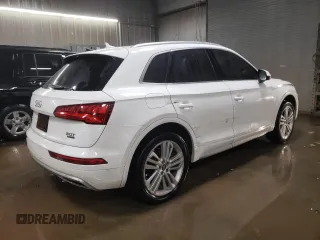 2018 Audi Q5 Premium Plus with VIN WA1BNAFY2J2007240, listed as a Copart auction lot 88902905 with 83,180 mi miles and Salvage Title. Bid and sale history available at carsss.com. Image 3.