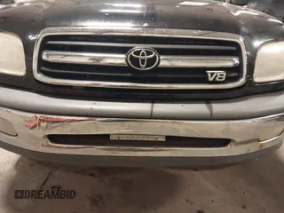 2000 Toyota Tundra SR5 with VIN 5TBRT341XYS066351, listed as a IAAI auction lot 41485162 with 218,512 mi miles and . Bid and sale history available at DreamBid. Image 6.