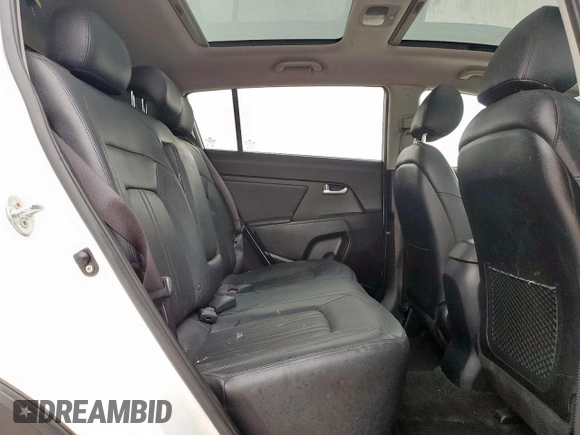 2013 Kia Sportage EX z VIN KNDPCCA29D7434437, wystawiony jako Copart lot #57657125 z przebiegiem 131 625 mil mil oraz Szkoda całkowita • Salvage title. Historia ofert i sprzedaży dostępna na DreamBid. Obrazek 11.