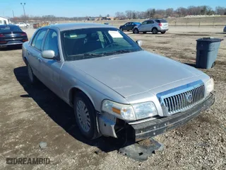 2006 Mercury Grand Marquis LS Premium with VIN 2MEHM75W56X605511, listed as a IAAI auction lot 41642522 with 120,054 mi miles. Bid and sale history available at carsss.com. Image 1.