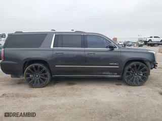 2016 GMC Yukon XL Denali with VIN 1GKS1HKJ7GR186012, listed as a IAAI auction lot 41473177 with 156,280 mi miles. Bid and sale history available at carsss.com. Image 14.