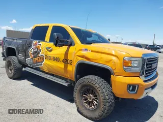 2016 GMC Sierra 2500HD Denali with VIN 1GT12UE86GF177387, listed as a IAAI auction lot 42188096 with 172,954 mi miles and . Bid and sale history available at DreamBid. Image 1.