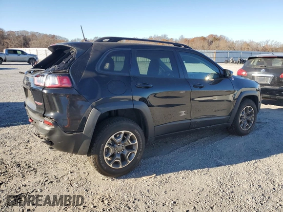 2022 Jeep Cherokee Trailhawk with VIN 1C4PJMBX5ND549237, listed as a Copart auction lot 83760264 with 24,756 mi miles and Salvage Title. Bid and sale history available at carsss.com. Image 3.