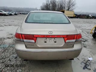 2006 Hyundai Azera SE with VIN KMHFC46F96A061818, listed as a Copart auction lot 44084205 with 83,779 mi miles and Salvage title. Bid and sale history available at DreamBid. Image 6.