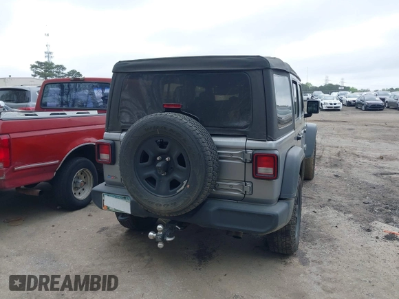 2021 Jeep Wrangler Unlimited Sport S with VIN 1C4HJXDN3MW717266, listed as a IAAI auction lot 41940869 with 113,386 mi miles. Bid and sale history available at carsss.com. Image 16.