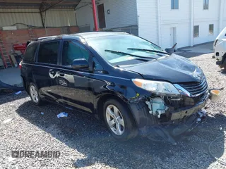 2017 Toyota Sienna LE Auto Access Seat with VIN 5TDKZ3DC6HS830933, listed as a IAAI auction lot 41973417 with 88,449 mi miles and . Bid and sale history available at DreamBid. Image 1.