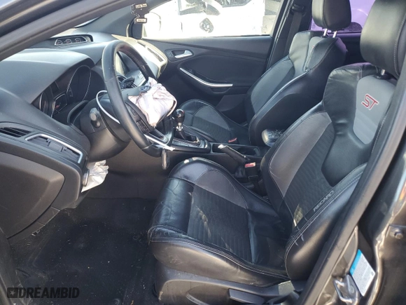 2015 Ford Focus ST with VIN 1FADP3L99FL281267, listed as a Copart auction lot 43013865 with 106,953 mi miles and Salvage Title. Bid and sale history available at carsss.com. Image 7.