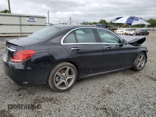 2018 Mercedes-Benz C 300 with VIN 55SWF4KBXJU262480, listed as a Copart auction lot 68102534 with 58,003 mi miles and Salvage Title. Bid and sale history available at DreamBid. Image 3.