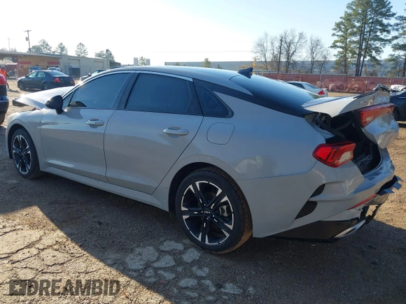 2023 Kia K5 GT-Line z VIN 5XXG64J22PG224836, wystawiony jako IAAI lot #41743997 z przebiegiem 26 633 mil mil oraz . Historia ofert i sprzedaży dostępna na DreamBid. Obrazek 3.