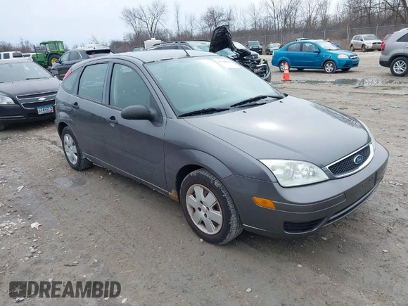 2007 Ford Focus S with VIN 1FAFP37N67W221172, listed as a IAAI auction lot 41948604 with 149,564 mi miles and . Bid and sale history available at carsss.com. Image 1.