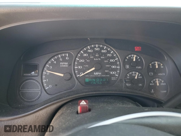 2002 Chevrolet Avalanche with VIN 3GNEK13T72G156912, listed as a Copart auction lot 55011765 with 176,766 mi miles and Clean Title. Bid and sale history available at carsss.com. Image 9.