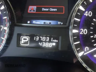 2014 Infiniti QX60 with VIN 5N1AL0MM0EC525019, listed as a IAAI auction lot 42035281 with 137,831 mi miles. Bid and sale history available at carsss.com. Image 15.