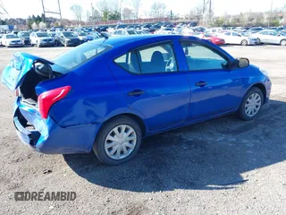 2012 Nissan Versa SV with VIN 3N1CN7AP0CL889069, listed as a IAAI auction lot 41942068 with 123,584 mi miles. Bid and sale history available at carsss.com. Image 4.