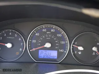 2011 Hyundai Santa Fe GLS with VIN 5XYZGDAB6BG043121, listed as a IAAI auction lot 42037815 with 375,049 mi miles. Bid and sale history available at carsss.com. Image 7.