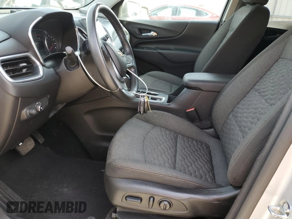 2018 Chevrolet Equinox LT with VIN 2GNAXJEV2J6147902, listed as a Copart auction lot 49732235 with 44,995 mi miles and Clean Title. Bid and sale history available at carsss.com. Image 7.