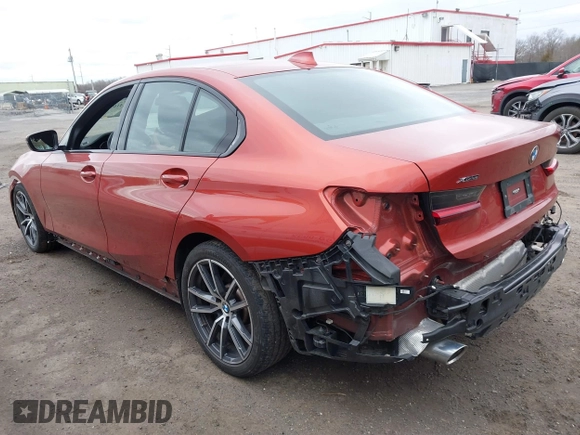 2022 BMW 3 Series 330i xDrive with VIN 3MW5R7J08N8C69862, listed as a IAAI auction lot 41695326 with 56,724 mi miles. Bid and sale history available at carsss.com. Image 3.