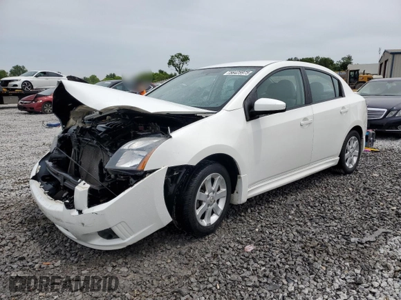 2011 Nissan Sentra S z VIN 3N1AB6AP3BL617933, wystawiony jako Copart lot #56425975 z przebiegiem 107 877 mil mil oraz Szkoda całkowita • Salvage title. Historia ofert i sprzedaży dostępna na DreamBid. Obrazek 1.