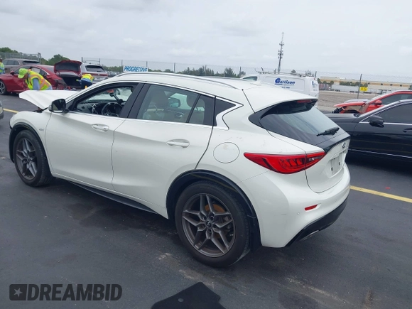 2018 Infiniti QX30 Luxury с VIN SJKCH5CP1JA053066, выставлен на аукционе IAAI как лот 42437633 с пробегом 81 877 миль миль и . История ставок и продаж доступна на DreamBid. Изображение 3.